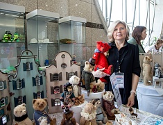 В Благовещенске впервые прошел Бал кукол