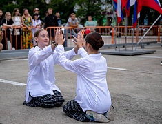 Концерт в поддержку военнослужащих СВО прошёл в Благовещенске