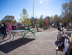 В Благовещенске открыли ещё 3 обновлённые детские площадки