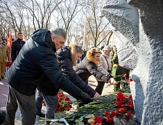 В Благовещенске почтили память воинов-интернационалистов