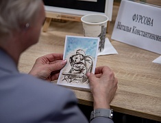 Открытки участника СВО презентовали в Благовещенске