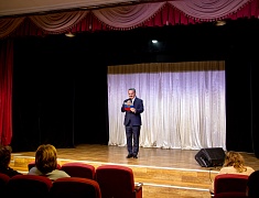 В областном центре знак за «стройку века» получили девять благовещенских ветеранов-бамовцев