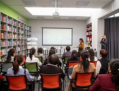 Женская делегация района Айгунь города Хэйхэ в Благовещенске