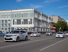 Парад семей и трудовых династий в честь празднования дня рождения Благовещенска