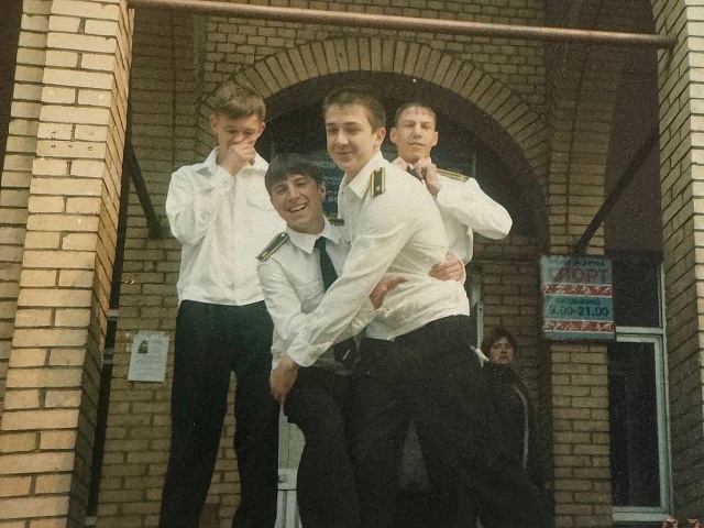 Школьные годы чудесные: своими воспоминаниями о беззаботной поре делятся благовещенцы 