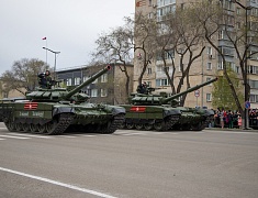 Торжественное прохождение войск в честь Дня Победы