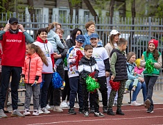 В Благовещенске выбрали самую сильную, ловкую и спортивную семью
