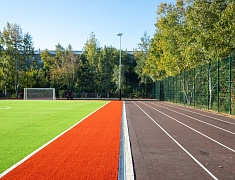 Мэр Благовещенска Олег Имамеев проверил готовность «умной» спортплощадки в Моховой Пади