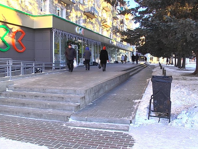 Администрация Благовещенска проверила, как предприниматели убирают снег