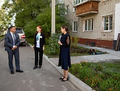 Мэр Олег Имамеев провел рабочее совещание по модернизации библиотеки "Солнечная"