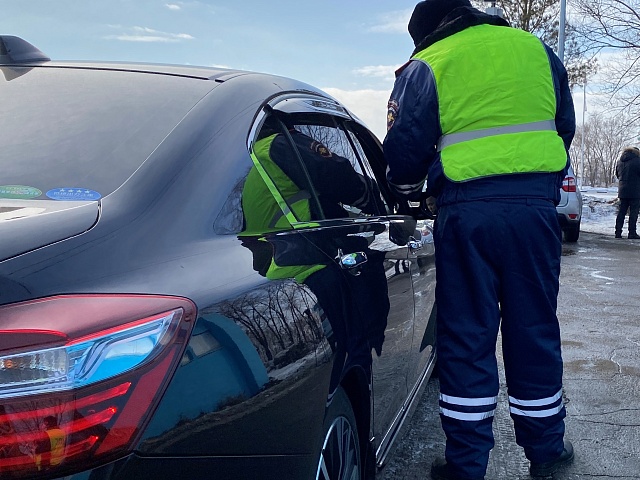 В Благовещенске инспекторы ДПС пресекают грубые нарушения ПДД