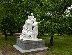 В Первомайском парке Благовещенска появилась шахматная площадка