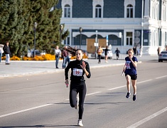 В Благовещенске прошла эстафета памяти Григория Белоуса