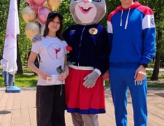 Более 30 спортсменов Благовещенска наградили знаками ГТО