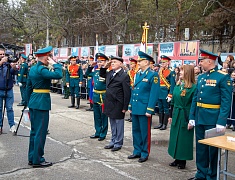 Мэр Благовещенска Олег Имамеев поздравил выпускников ДВОКУ с окончанием учебы
