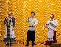 В Благовещенске в честь 84 дня рождения ДВОКУ личному составу вручили награды