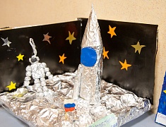 В преддверии Дня космонавтики в «космической обсерватории» прошло первое занятие с воспитанниками детского сада № 68