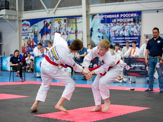 Кубок по рукопашному бою спортклуба «МАШИНА» прошел в амурской столице