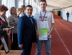 Чемпионат по легкой атлетике в Благовещенске посвятили выдающимся амурским тренерам 