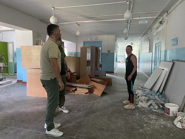 Спортзал, агроклассы, отмостки: как выполняется ремонт в одной из школ областного центра