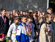 В Благовещенске открыли стадион Алексеевской гимназии