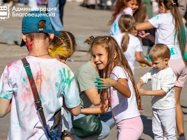 Написать общегородское сочинение «Как я провёл лето?» могут благовещенские школьники