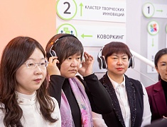 Женская делегация района Айгунь города Хэйхэ в Благовещенске