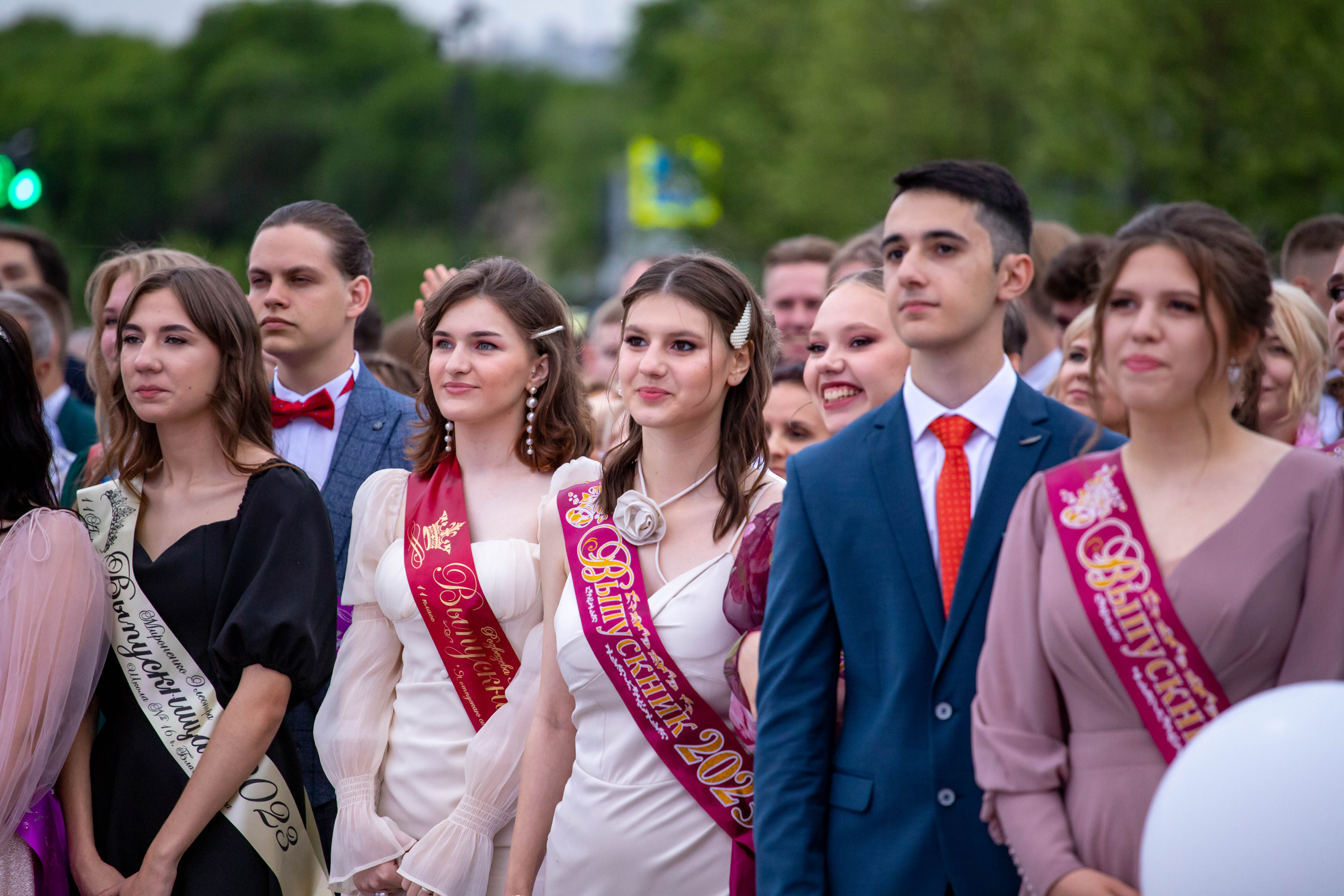 В Благовещенске отгремел выпускной