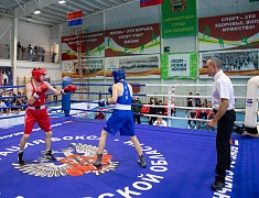 В Благовещенске стартовал традиционный турнир, посвященный памяти мастера спорта СССР Виктора Лихогра
