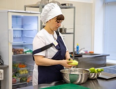 В Благовещенске выбрали лучшего школьного повара