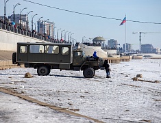 Автомобильные гонки в рамках Международного российско-китайского фестиваля зимних видов спорта