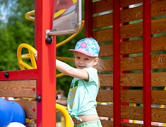 Ещё одну инклюзивную детскую площадку открыли в Благовещенске