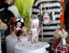 В Благовещенске впервые прошел Бал кукол