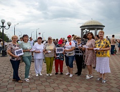 В Благовещенске прошла акция, посвященная Дню памяти детей-жертв войны в Донбассе