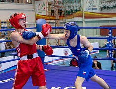 В Благовещенске стартовал традиционный турнир, посвященный памяти мастера спорта СССР Виктора Лихогра