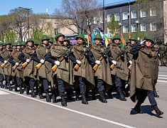 Торжественное прохождение войск Благовещенского гарнизона