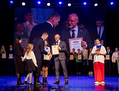 Более сорока одарённых детей получили премию мэра Благовещенска