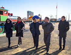 Мэр Олег Имамеев проконтролировал уборку благовещенских улиц и набережной 
