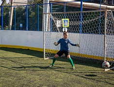 В Благовещенске юные футболисты сыграли на всесезонном корте на Нагорной