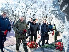 В Благовещенске почтили память воинов-интернационалистов