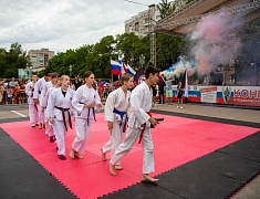 Концерт в поддержку военнослужащих СВО прошёл в Благовещенске
