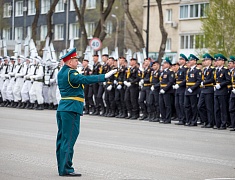 Торжественное прохождение войск в честь Дня Победы
