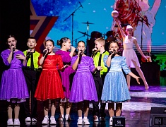 В Благовещенске прошел концерт, посвященный Дню отца