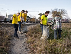 В рамках акции «Город берегу» большой субботник прошел на улице Чайковского