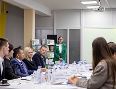 В Благовещенске работают эксперты президентской платформы «Россия — страна возможностей»