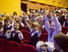 В областном центре прошла ежегодная акция «Губернаторский портфель»