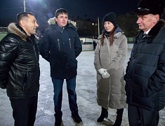 Мэр Олег Имамеев проверил качество катков