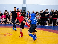 В Благовещенске прошёл открытый кубок города по спортивной борьбе