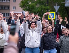 Шествие трудовых коллективов отгремело в Благовещенске!