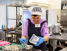 В Благовещенске выбрали лучшего школьного повара